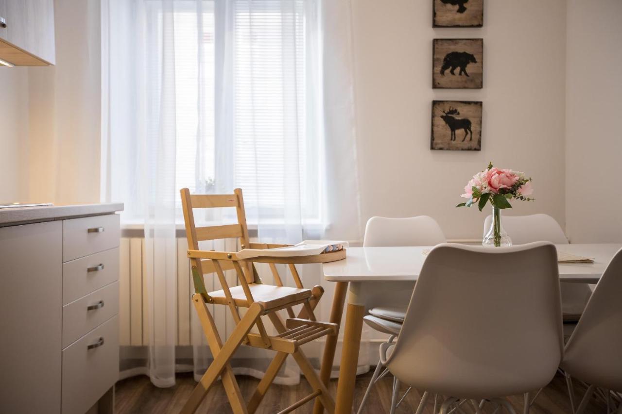 Family Apartment 오스트라바 외부 사진